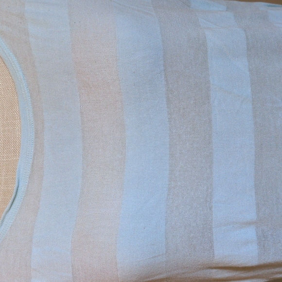 Gap blouse - Picture 2 of 9